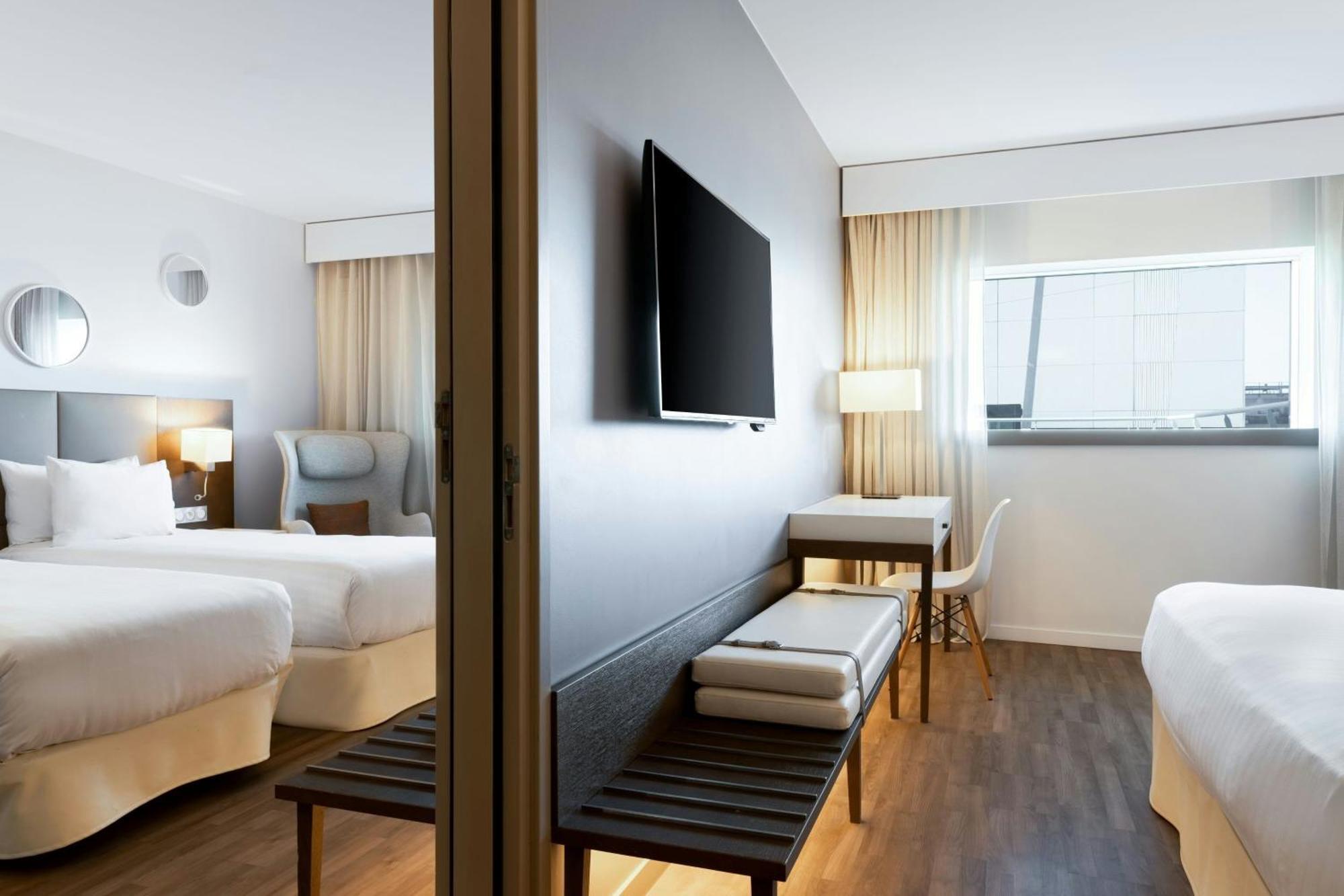Ac Hotel By Marriott Paris Le Bourget Airport Dugny Ngoại thất bức ảnh